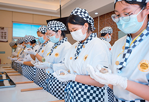石家庄新东方烹饪学校